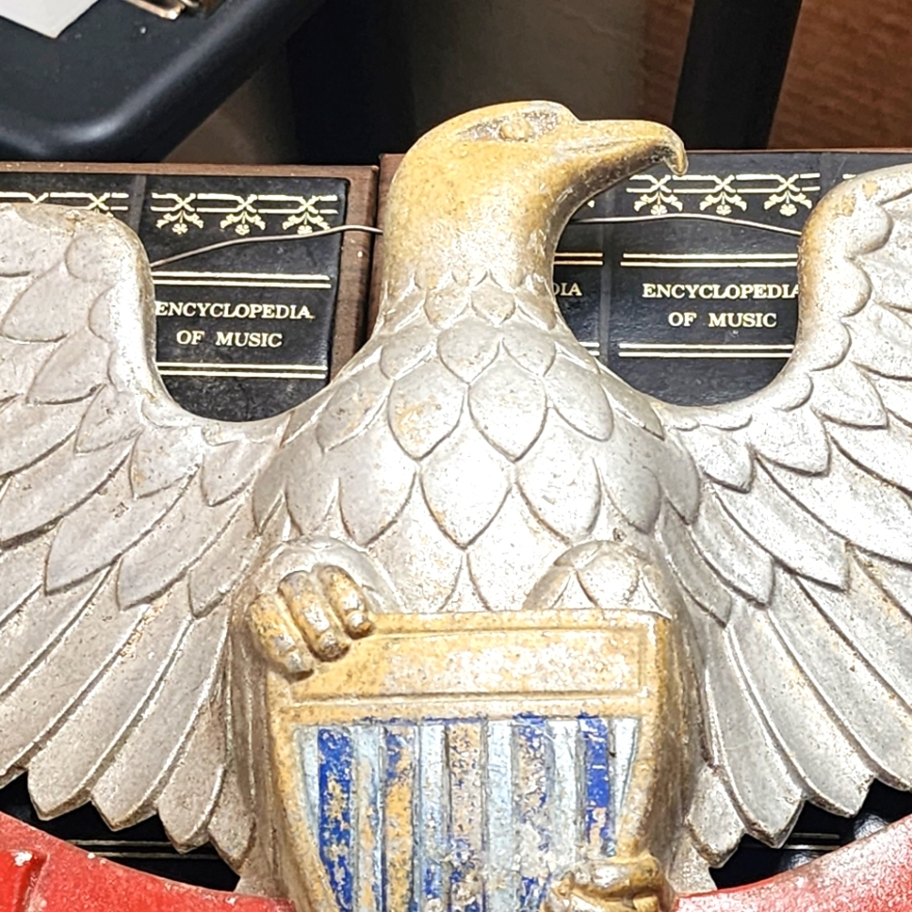 AMERICA THE BEAUTIFUL/ BALD EAGLE ORNAMENT TO HANG